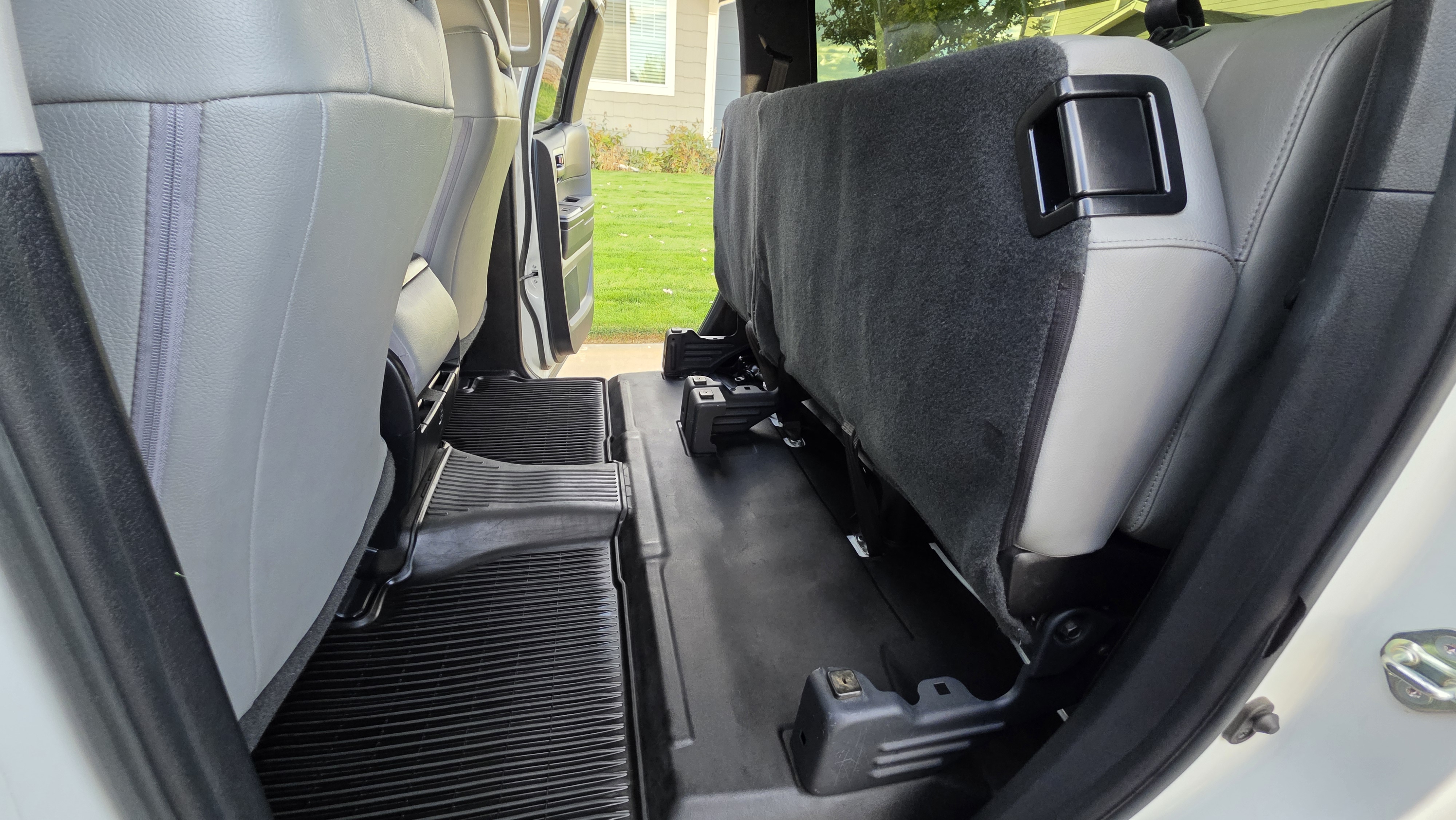 Used 2019 Toyota Tundra SR AWD/4WD image 18