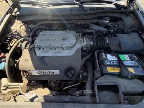 Used 2012 Honda Accord EX-L image 2