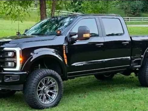 Used 2024 Ford F250 XL w/ STX Appearance Package AWD/4WD image 4