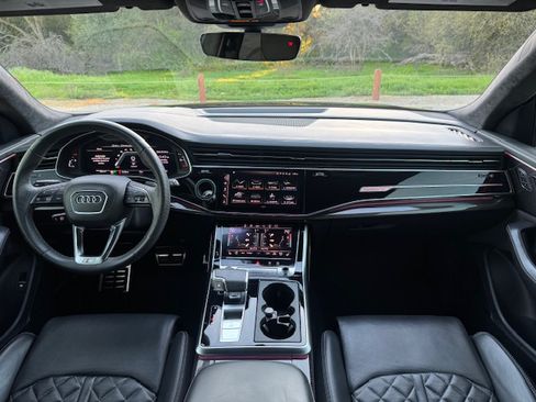 Used 2021 Audi SQ8 Prestige image 13