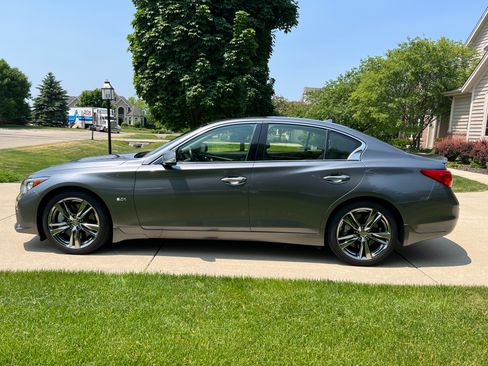 Used 2016 INFINITI Q50 Sport image 16