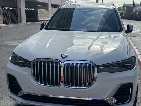 Used 2020 BMW X7 xDrive40i w/ Premium Package image 4