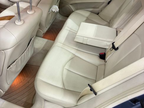 Used 2006 Mercedes-Benz E 320 E 320 CDI Sedan 4D image 11