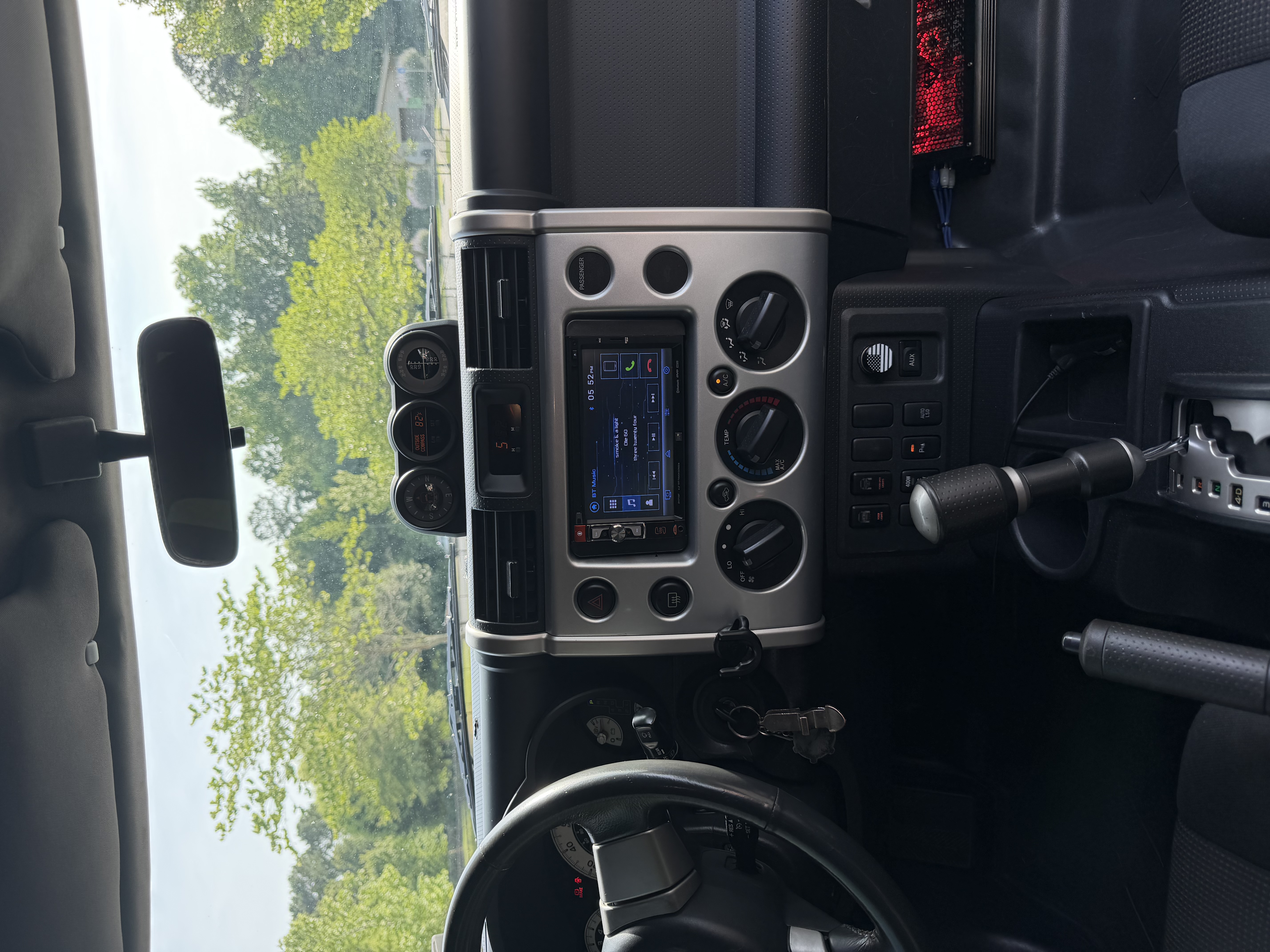 Used 2007 Toyota FJ Cruiser 2WD image 10