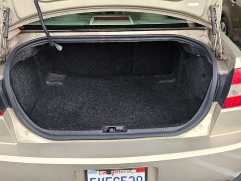 Used 2006 Lincoln Zephyr image 15