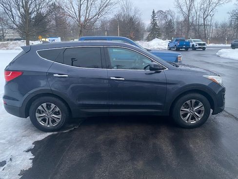 Used 2016 Hyundai Santa Fe Sport image 4