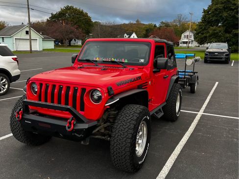 Used 2019 Jeep Wrangler Sport image 11