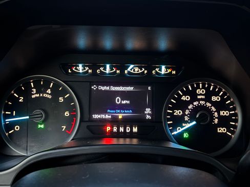 Used 2018 Ford F150 XLT w/ Equipment Group 302A Luxury image 12