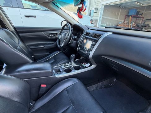 Used 2015 Nissan Altima 3.5 SL image 6