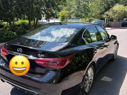 Used 2019 INFINITI Q50 Luxe w/ Essential Package (3.0T Luxe) AWD/4WD image 8