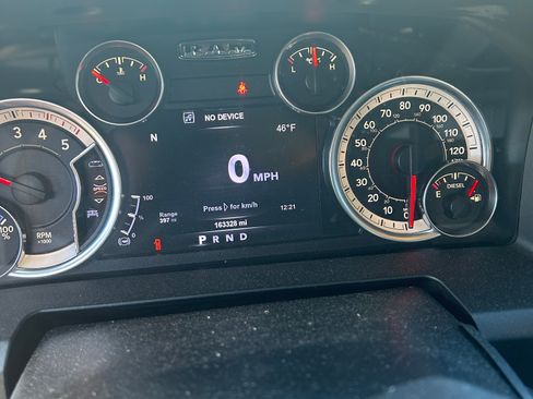 Used 2017 RAM 3500 Big Horn image 8