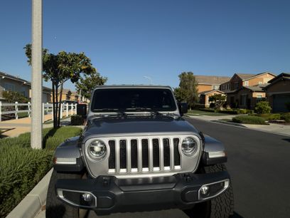 Used 2018 Jeep Wrangler Unlimited Sahara