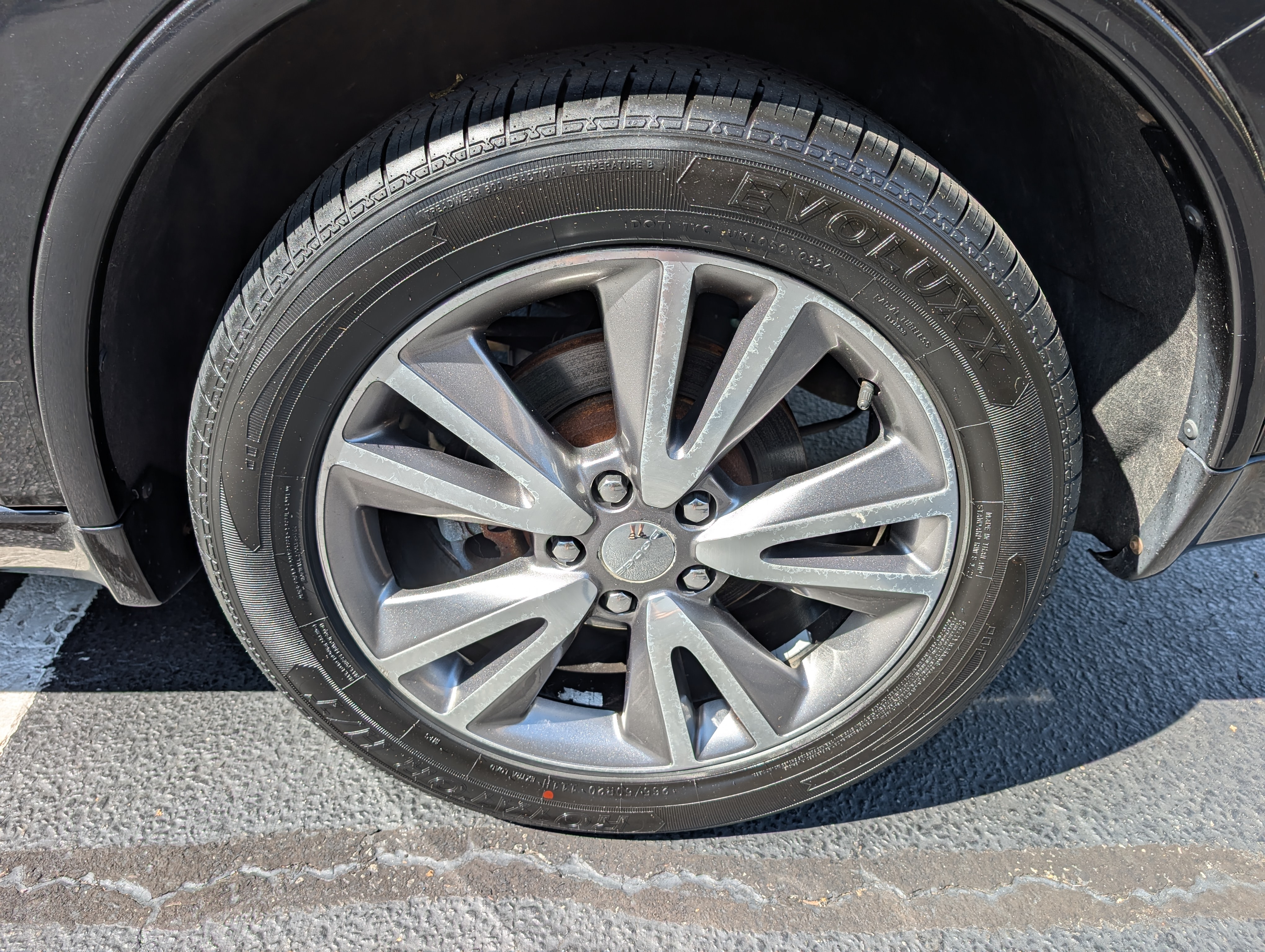 Used 2013 Dodge Durango R/T w/ Leather Interior Group RWD image 12