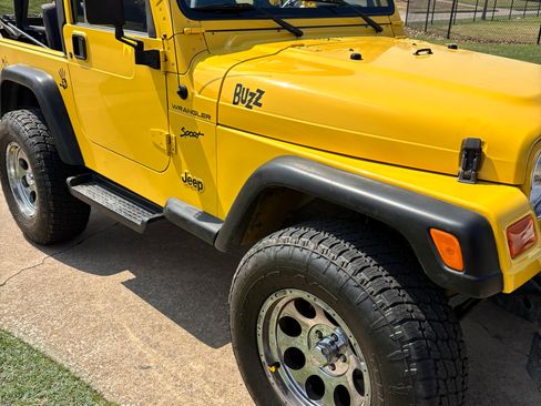 Used 2002 Jeep Wrangler Sport image 8