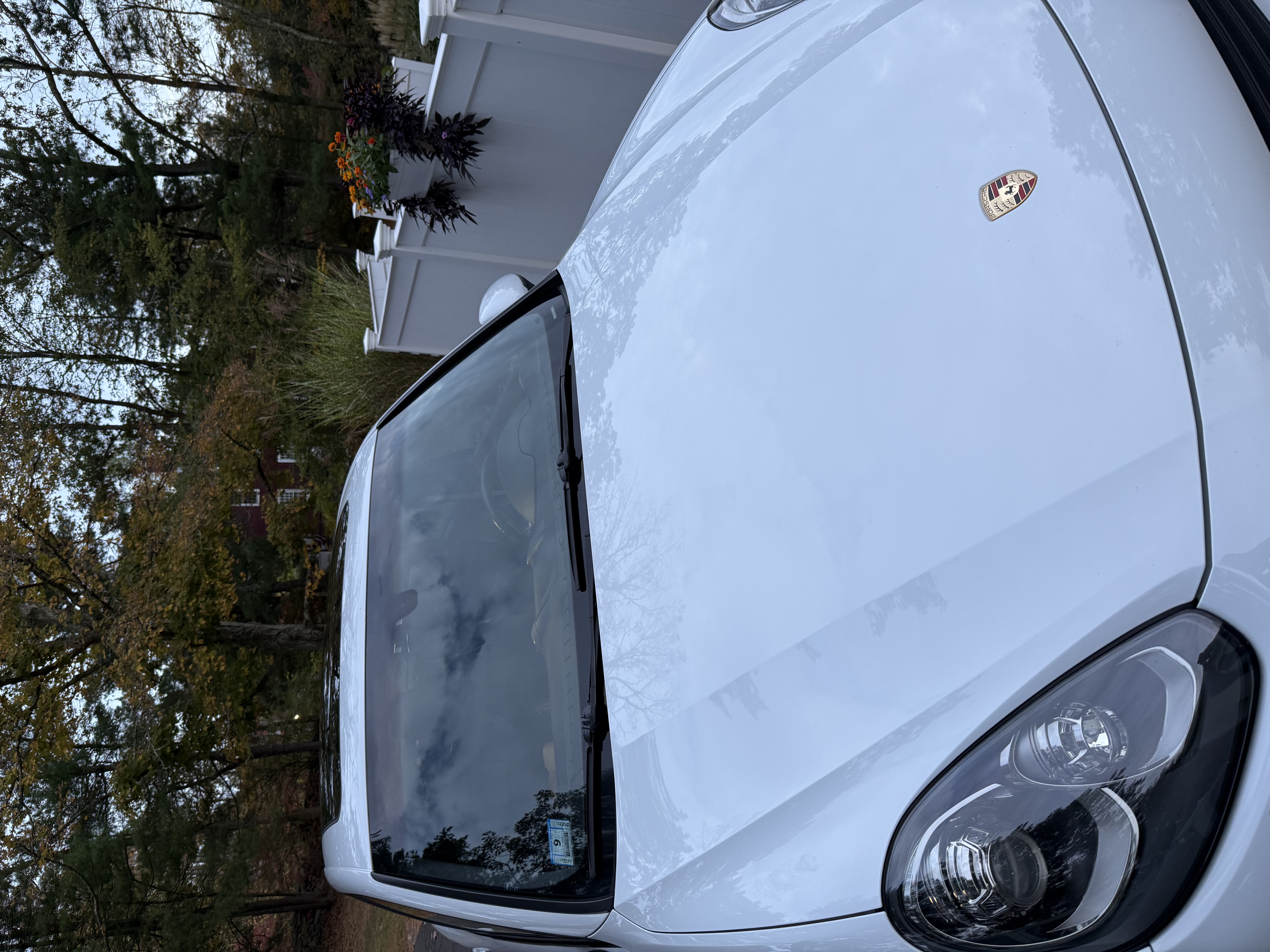 Used 2016 Porsche Cayenne GTS AWD/4WD image 17