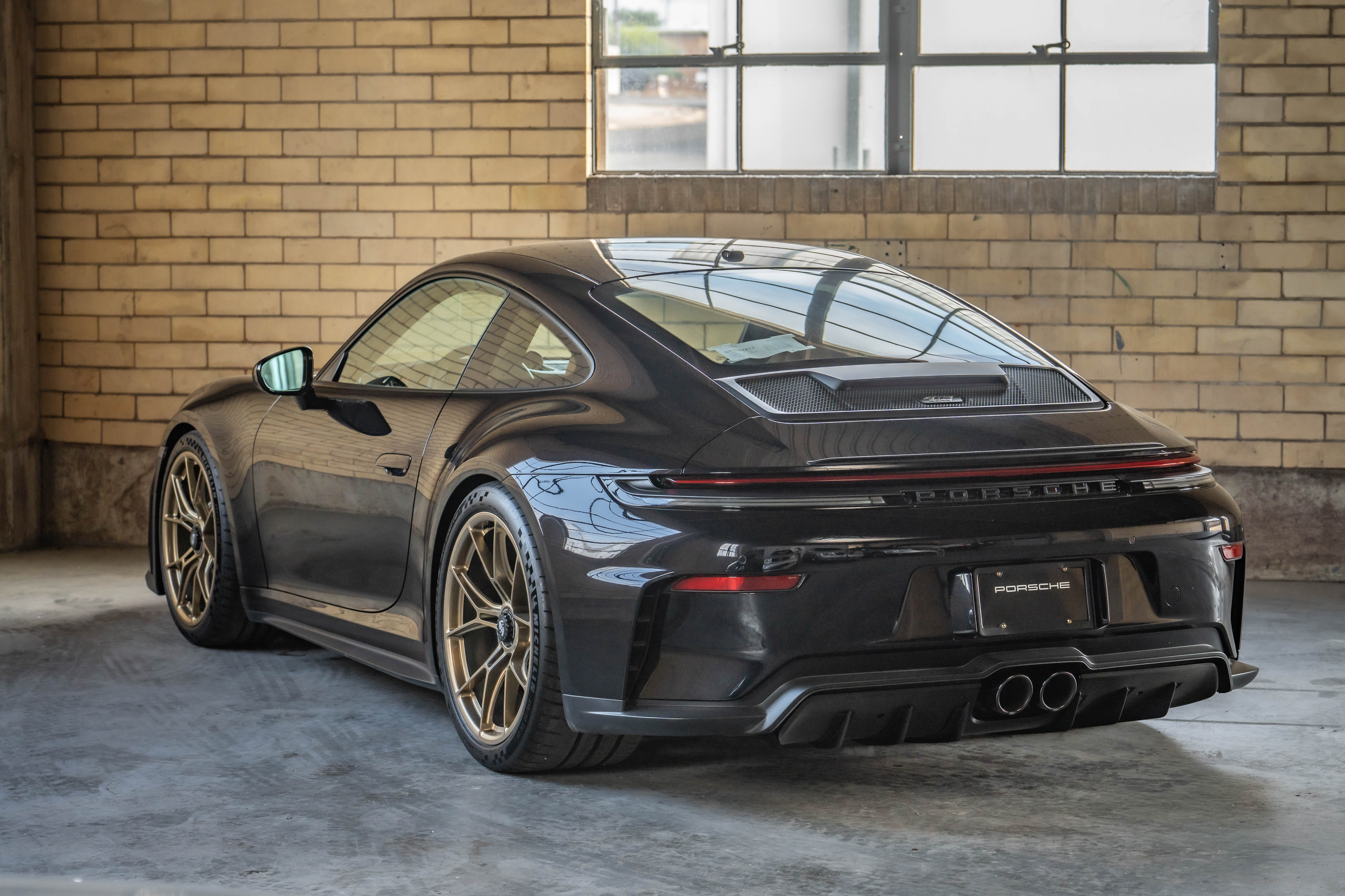 Used 2026 Porsche 911 GT3 RWD image 16