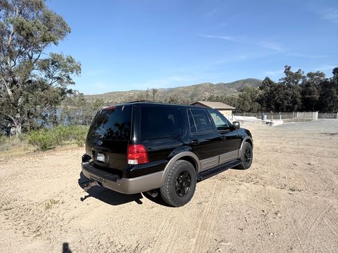Used 2003 Ford Expedition Eddie Bauer image 11