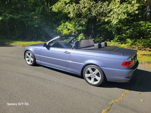 Used 2004 BMW 325Ci 325Cic Convertible 2D image 2