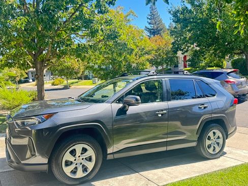 Used 2020 Toyota RAV4 LE w/ All Weather Liner Package AWD/4WD image 2