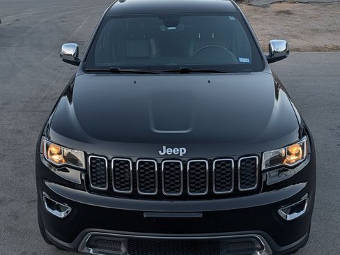 Used 2018 Jeep Grand Cherokee Limited image 5