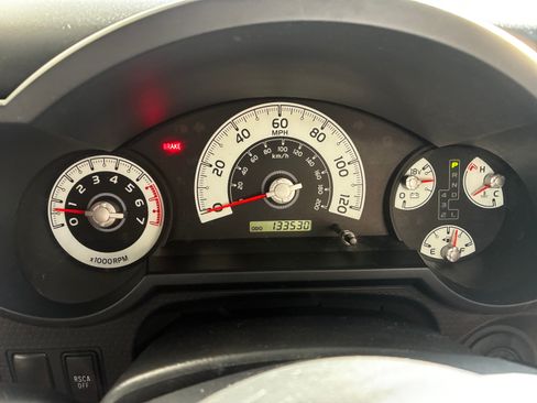 Used 2014 Toyota FJ Cruiser Sport Utility 2D w/ Trail Teams Ultimate Edition image 13