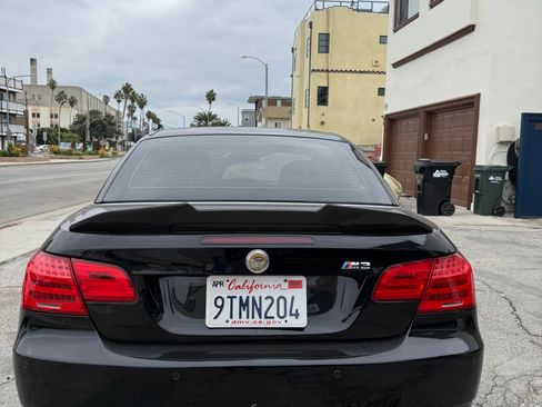 Used 2012 BMW M3 Convertible image 12