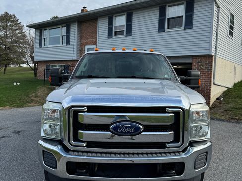 Used 2015 Ford F350 XLT image 9