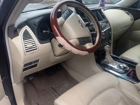 Used 2013 INFINITI QX56 4WD w/ Deluxe Touring Pkg image 14