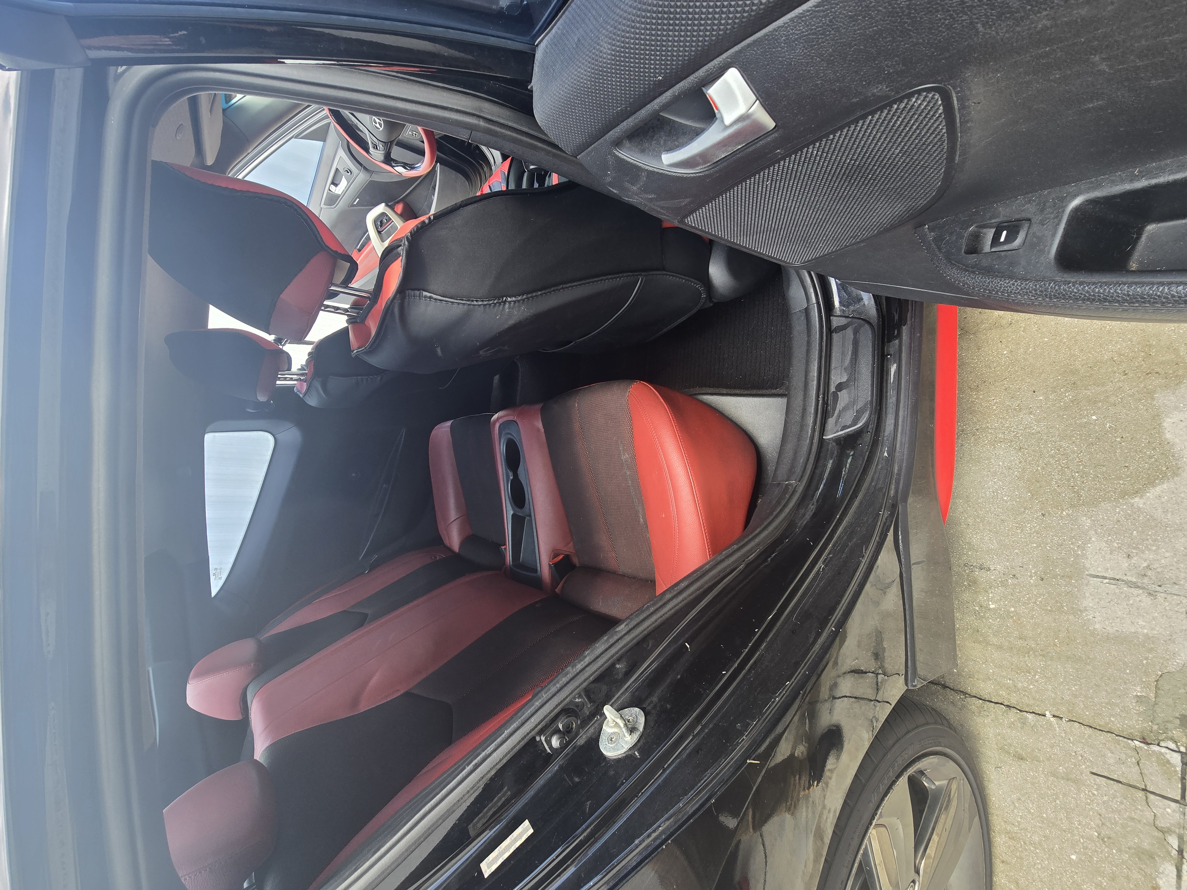 Used 2015 Hyundai Veloster Turbo R-Spec FWD image 14