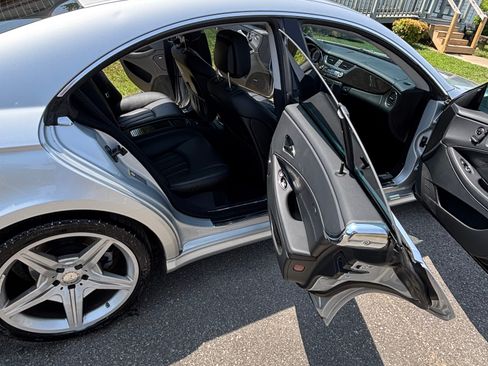 Used 2011 Mercedes-Benz CLS 550 image 11