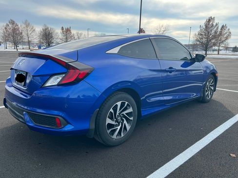 Used 2018 Honda Civic LX-P image 2