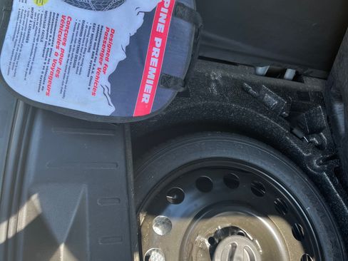 Used 2013 Chevrolet Equinox LT w/ Power Convenience Package image 14