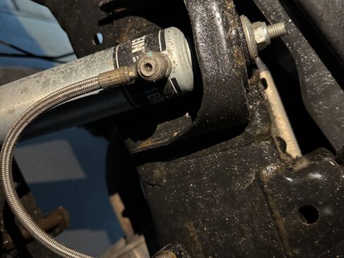 Used 2018 Toyota Tacoma TRD Sport image 11