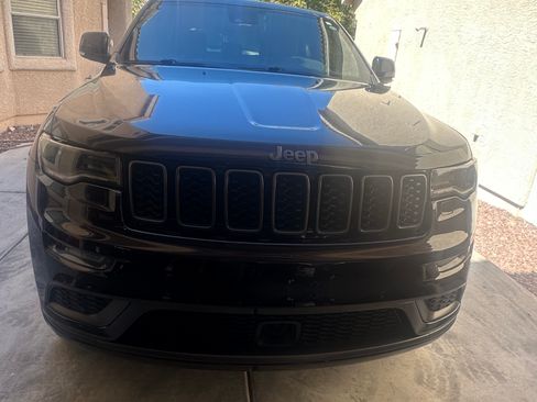 Used 2018 Jeep Grand Cherokee High Altitude AWD/4WD image 4