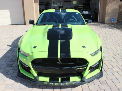 Used 2020 Ford Mustang Shelby GT500 w/ Carbon Fiber Track Pack image 12