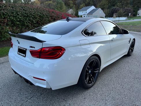 Used 2018 BMW M4 Coupe 2D image 6