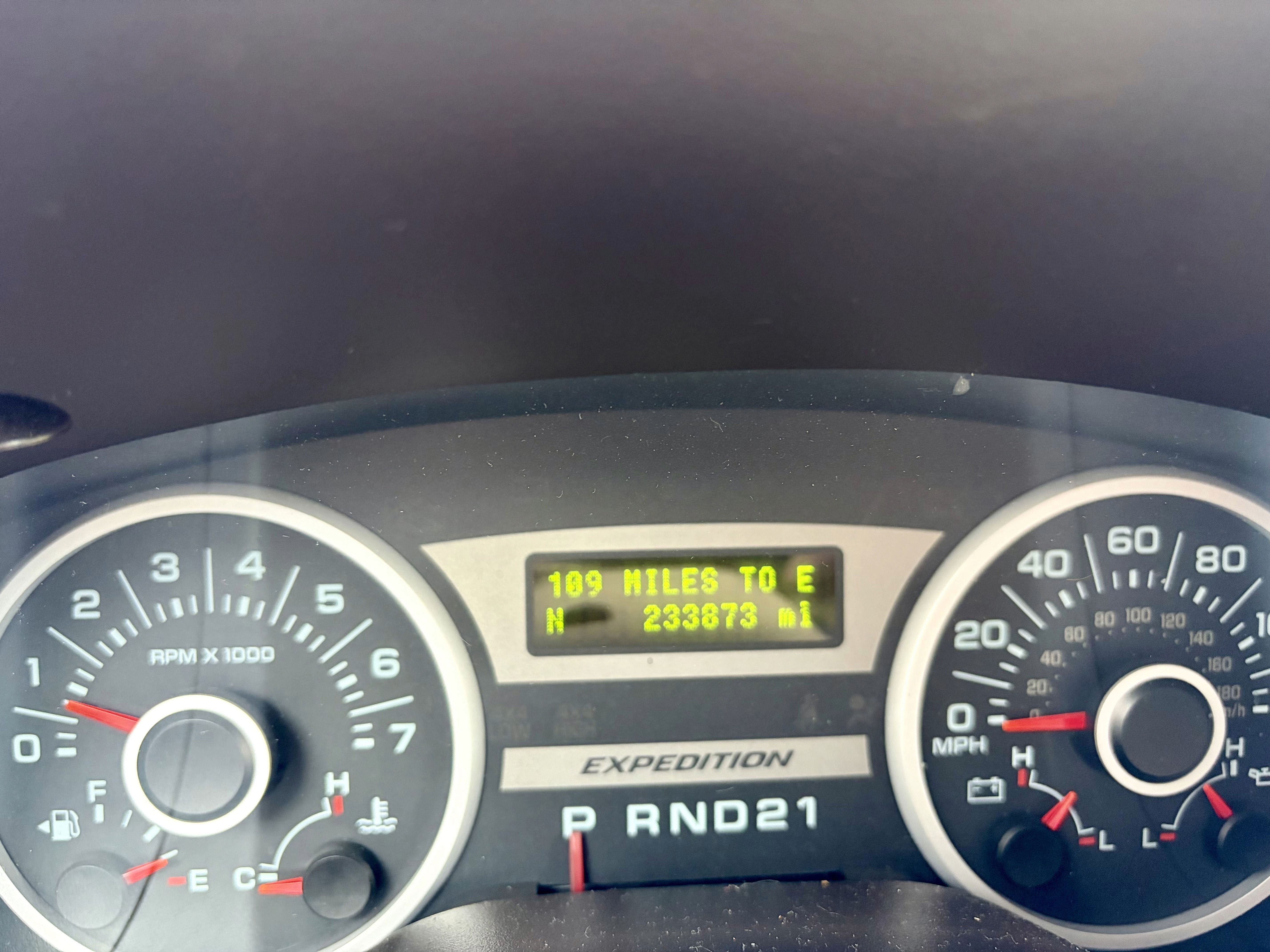Used 2005 Ford Expedition Eddie Bauer RWD image 9
