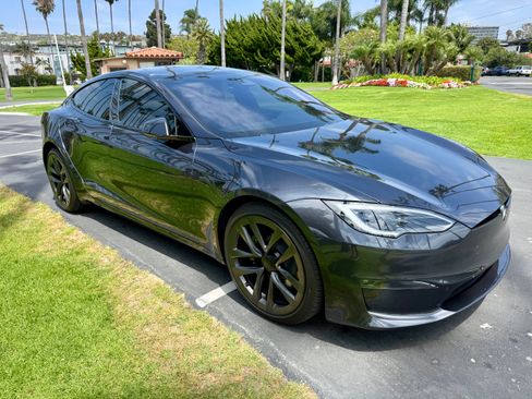 Used 2023 Tesla Model S Standard Range AWD/4WD image 2