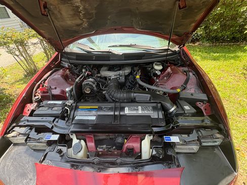 Used 1994 Chevrolet Camaro LT RWD image 14