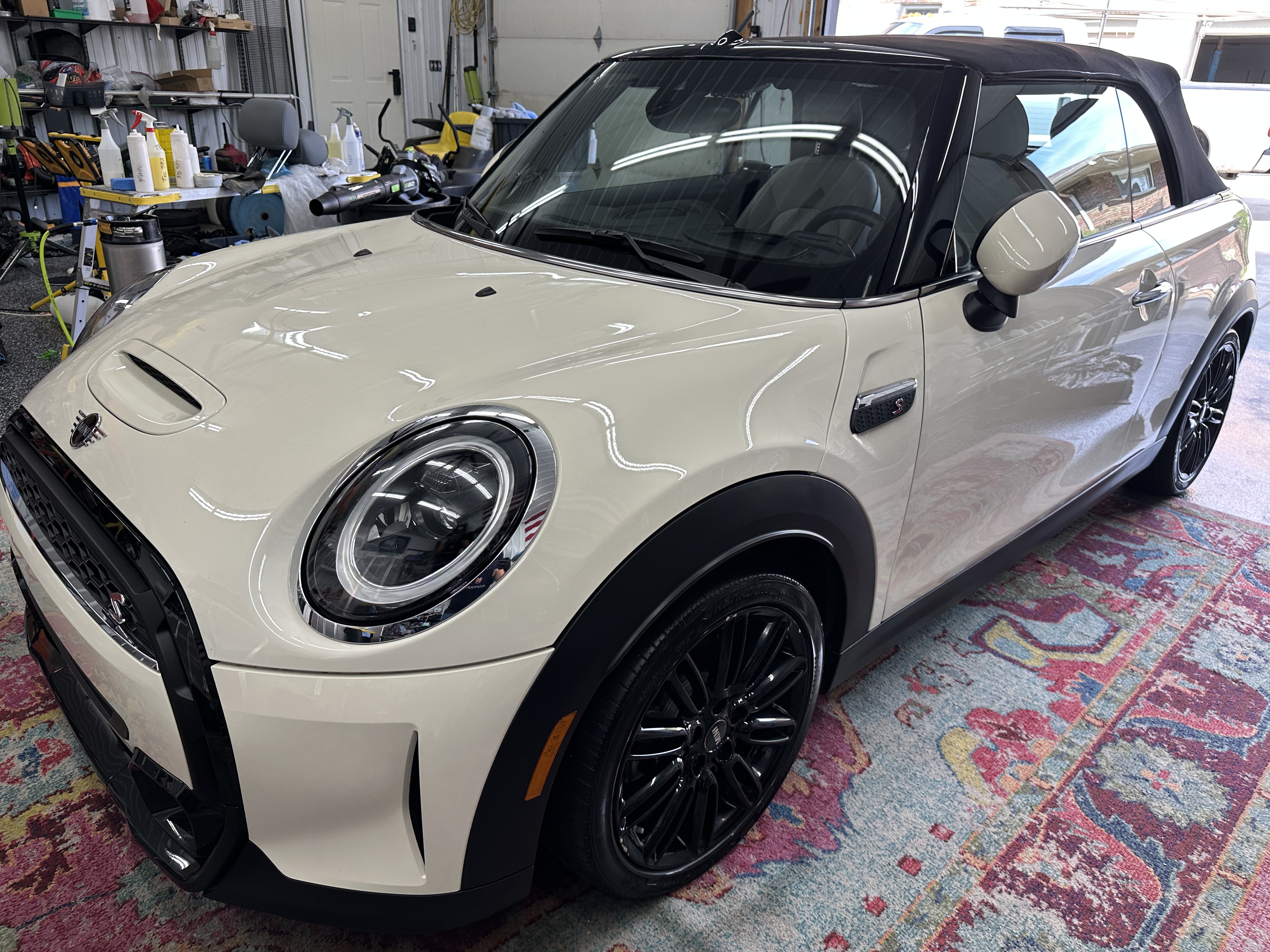 Used 2023 MINI Cooper S FWD image 1