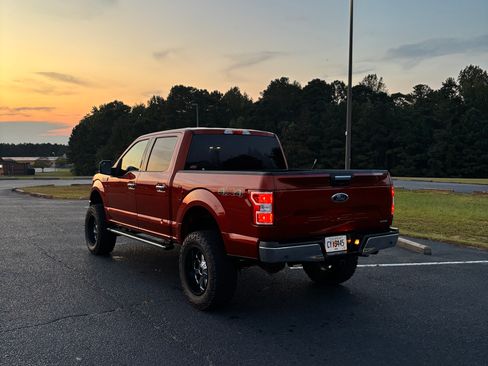 Used 2018 Ford F150 XLT w/ Equipment Group 302A Luxury image 6