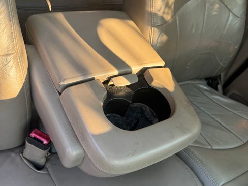 Used 2001 Ford F150 Lariat image 5