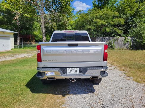 Used 2020 Chevrolet Silverado 1500 LT w/ Texas Edition AWD/4WD image 2