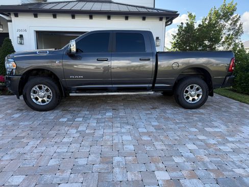 Used 2024 RAM 2500 Laramie image 4