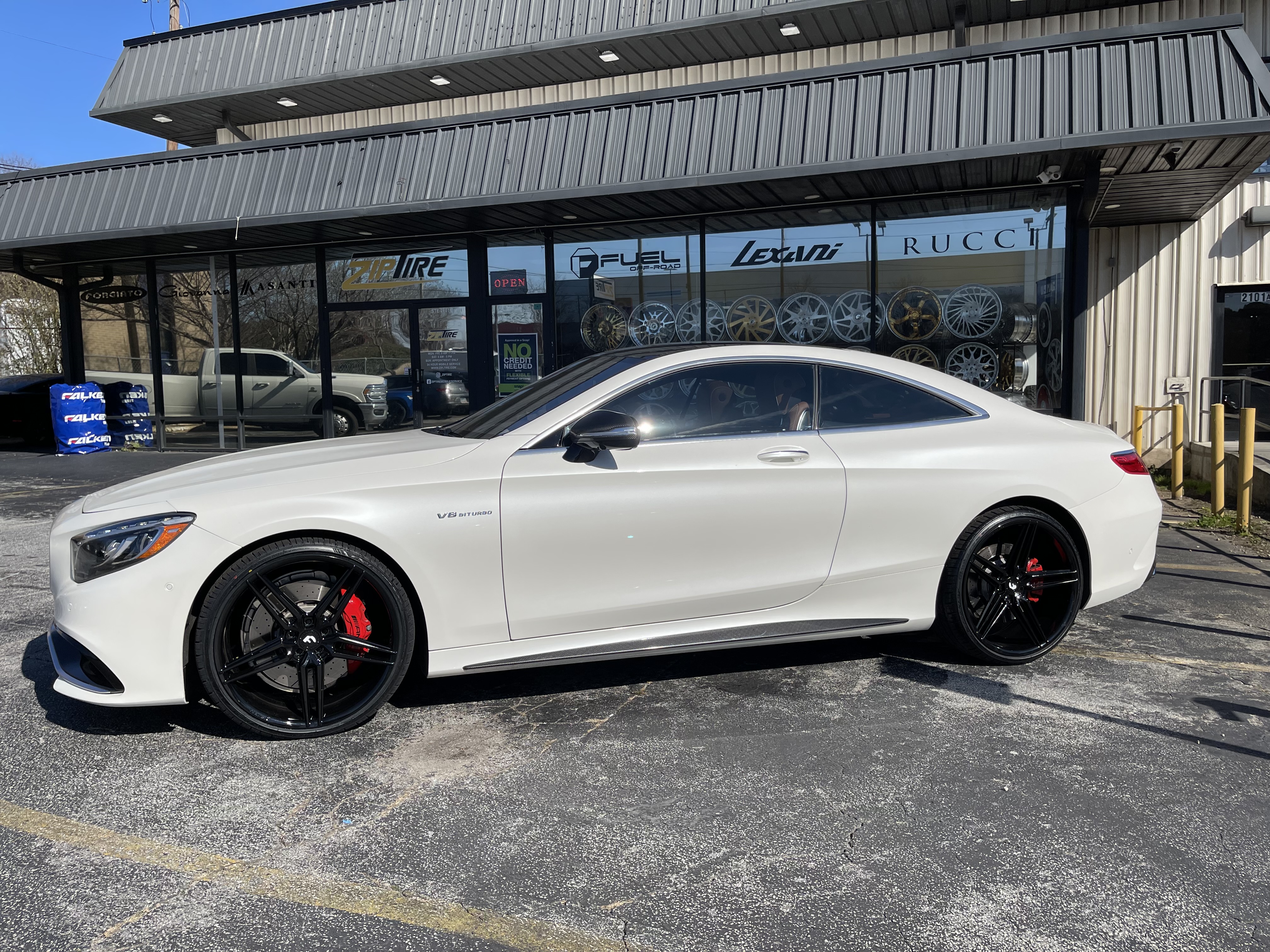 Used 2015 Mercedes-Benz S 63 AMG 4MATIC Coupe image 13