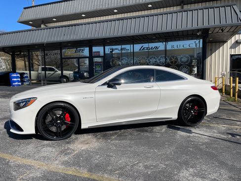 Used 2015 Mercedes-Benz S 63 AMG 4MATIC Coupe image 13