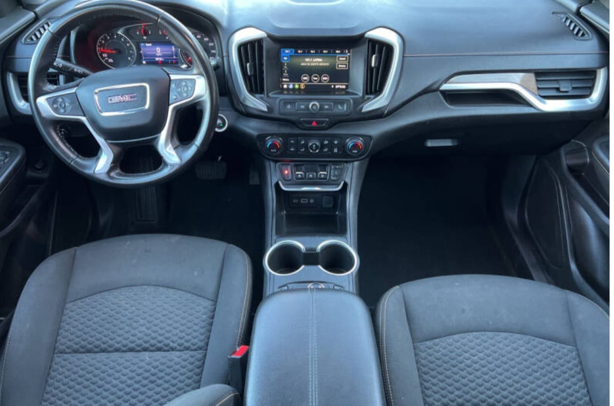 Used 2019 GMC Terrain SLE w/ Driver Convenience Package AWD/4WD image 4