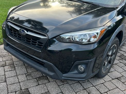 Used 2018 Subaru Crosstrek 2.0i Premium AWD/4WD image 2