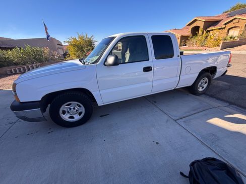 Used 2004 Chevrolet Silverado 1500 W/T image 17