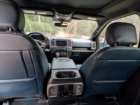 Used 2018 Ford F150 Limited image 19